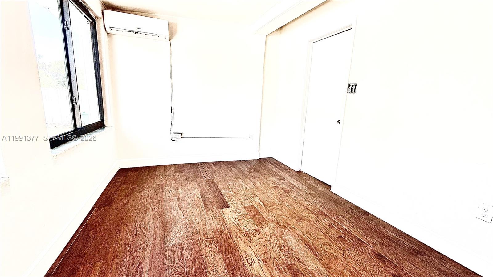 AVOCADO ESTATES - Residential