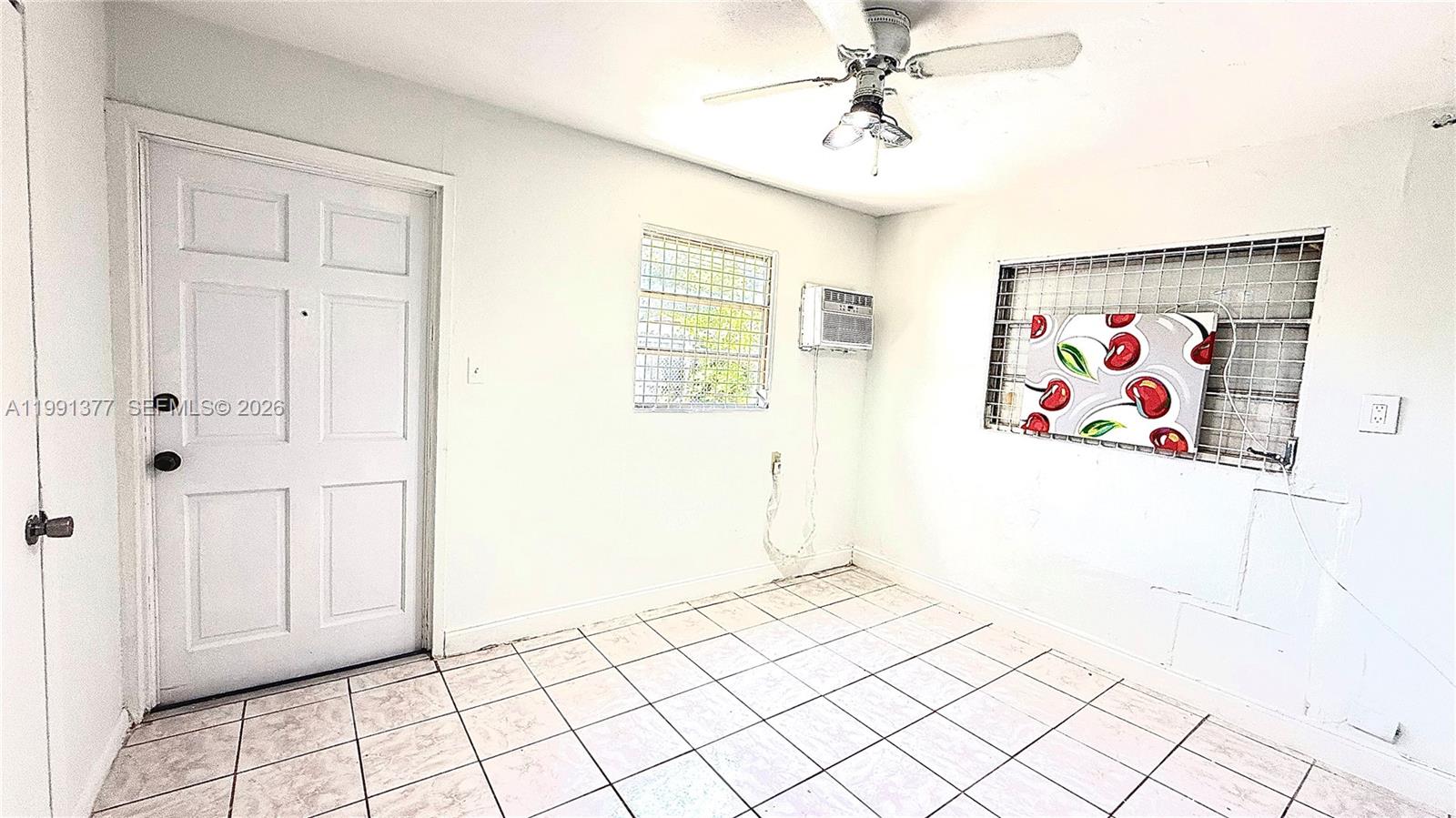AVOCADO ESTATES - Residential