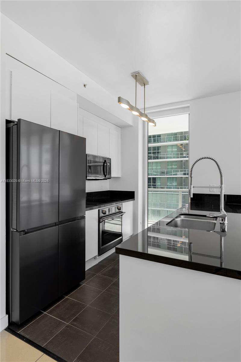 1111 SW 1st Ave 2914-N