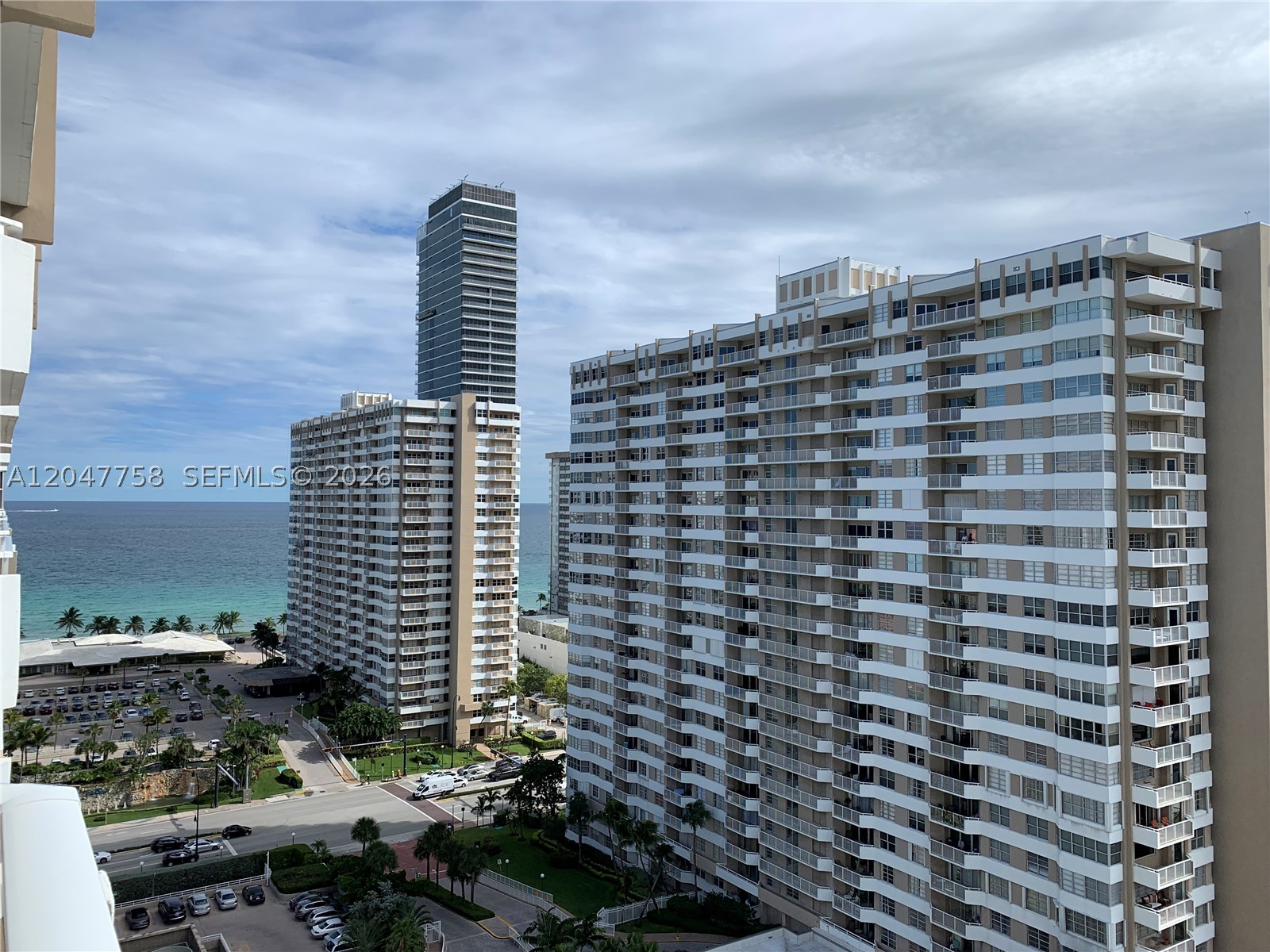 1965 S Ocean Dr 17M