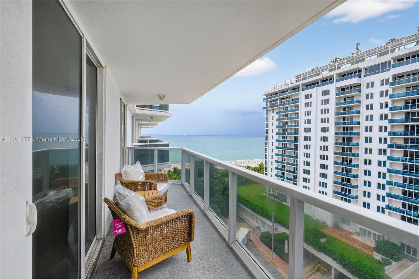 THE RIVIERA CONDO - Residential Lease