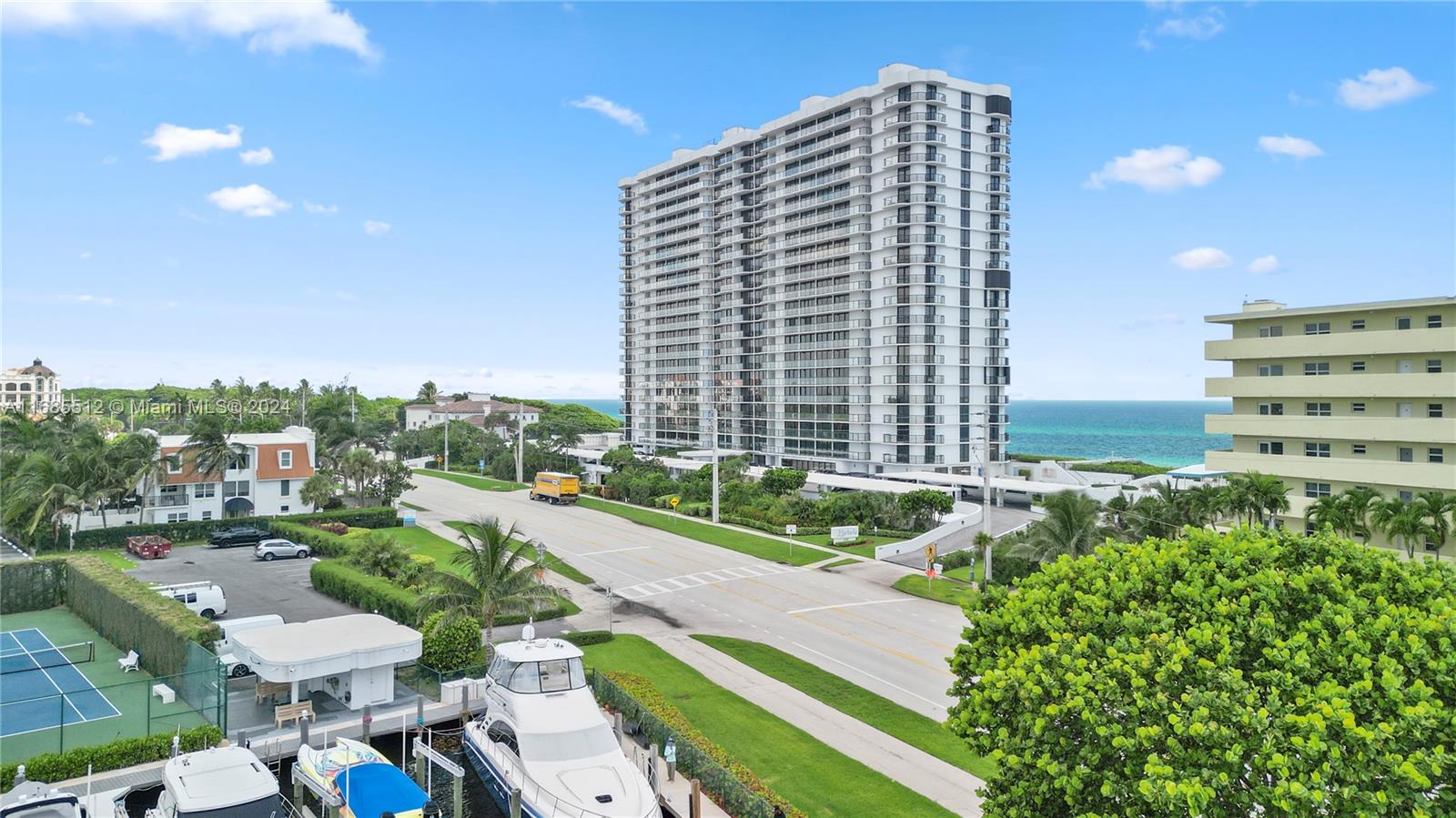 MARBELLA CONDO - Residential