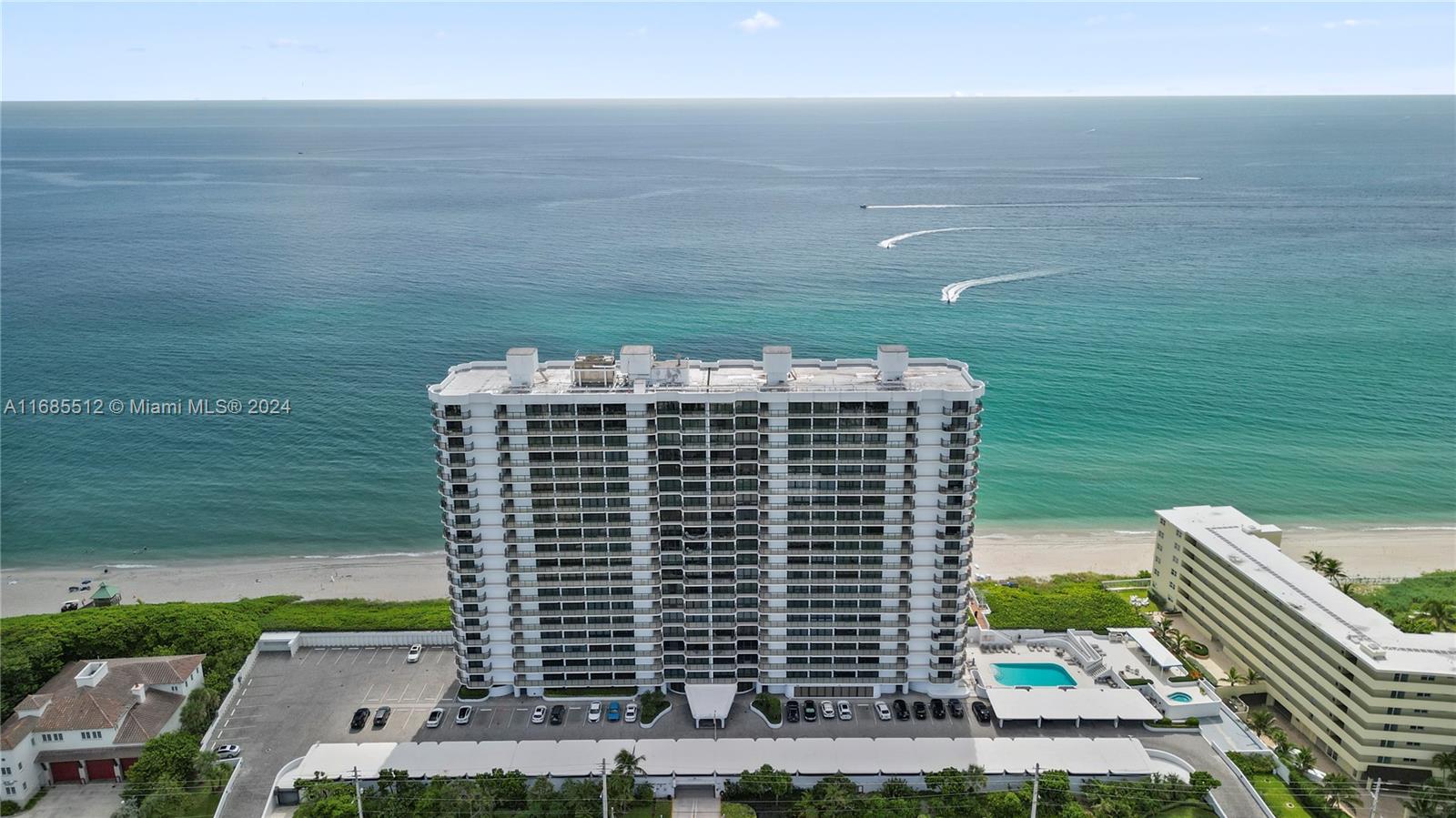MARBELLA CONDO - Residential