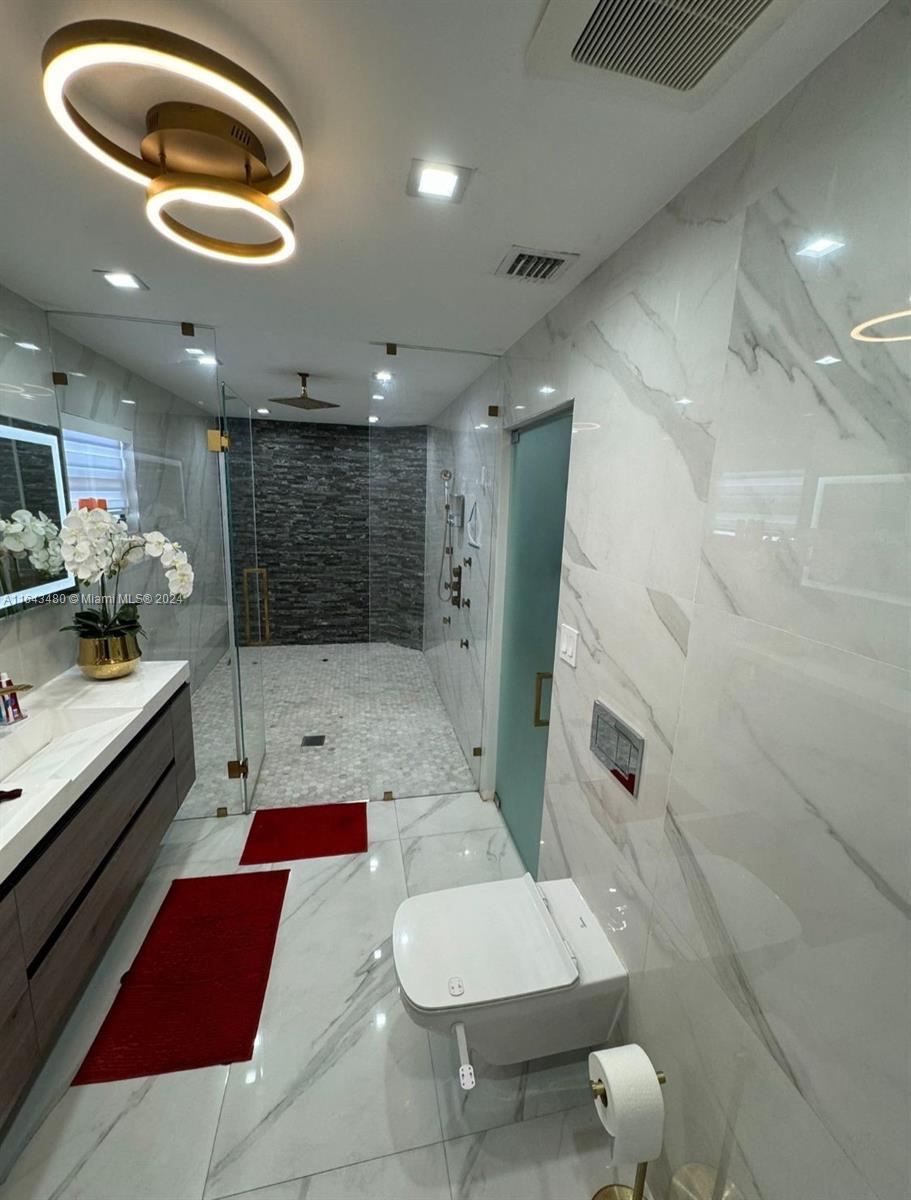 COUNTRY LAKE 2ND ADDN - Residential