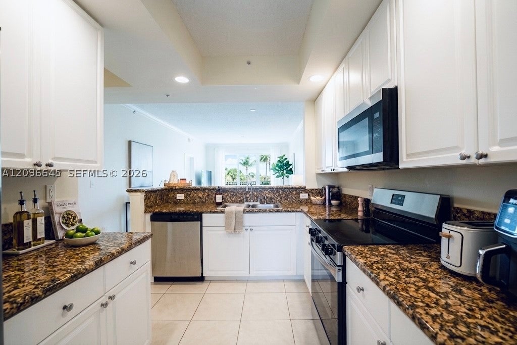 Photo of 26 Royal Palm Way #304, Boca Raton, FL 33432 (MLS # A12096645)