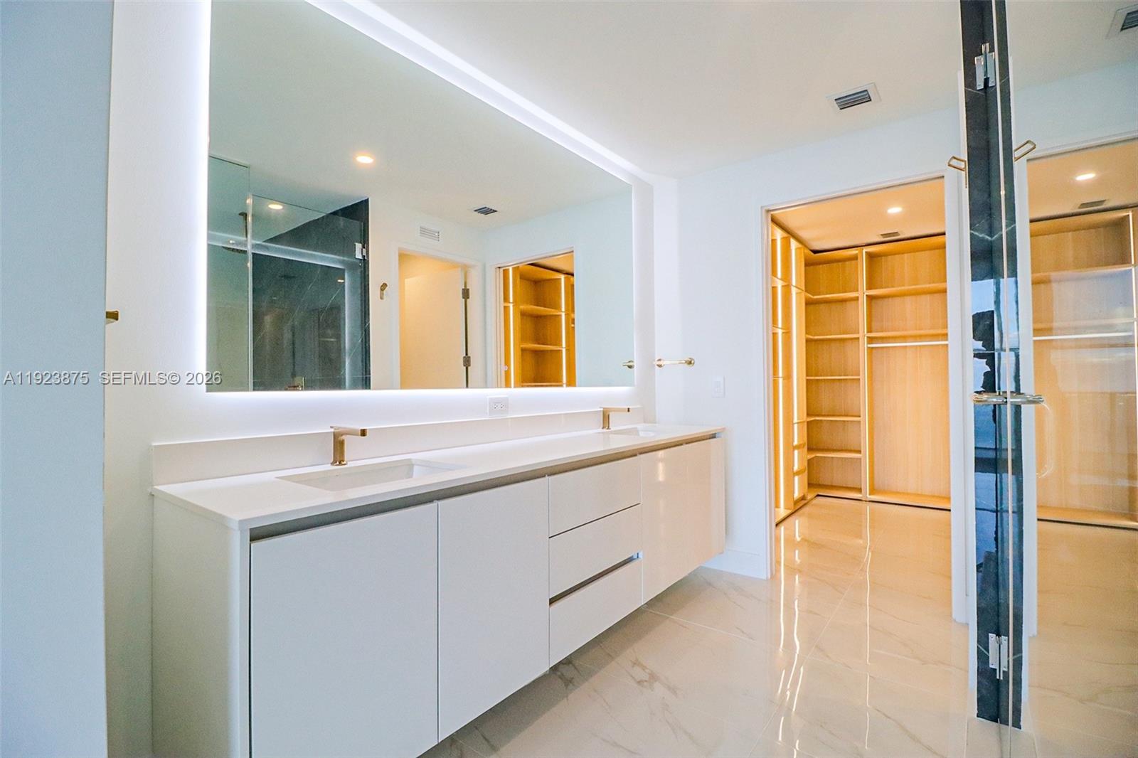 Aria Reserve Miami - Residential