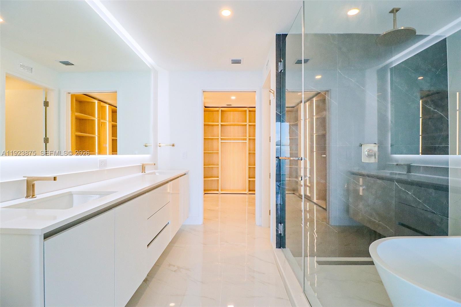 Aria Reserve Miami - Residential