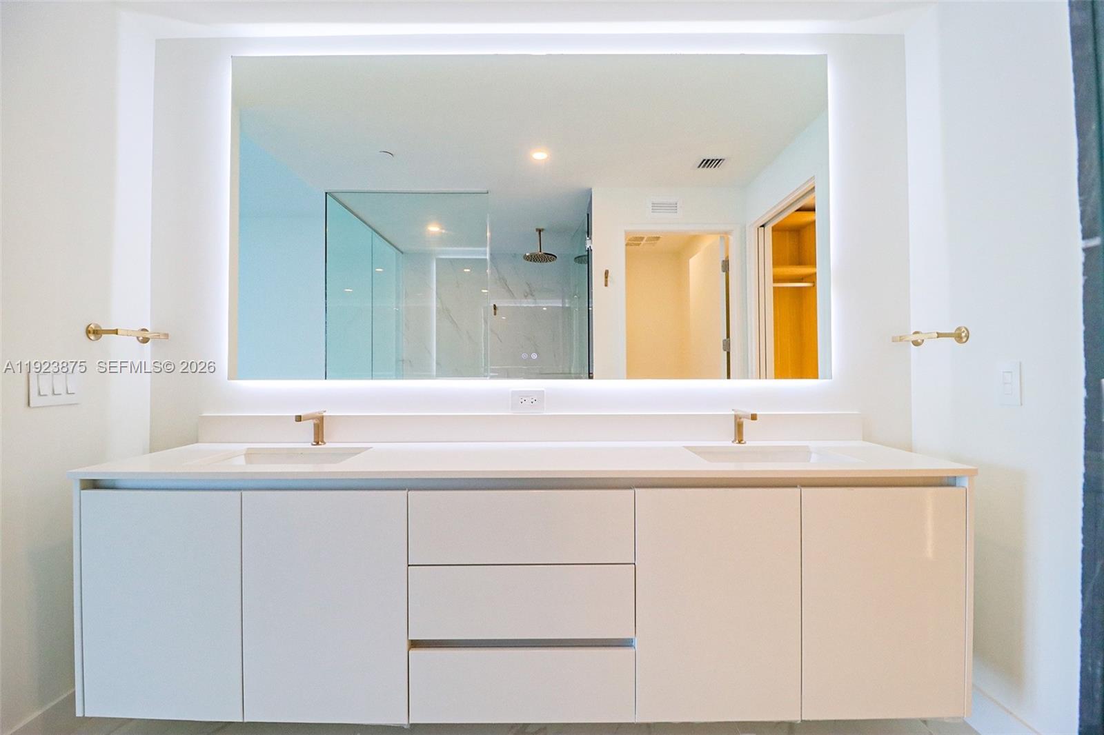 Aria Reserve Miami - Residential