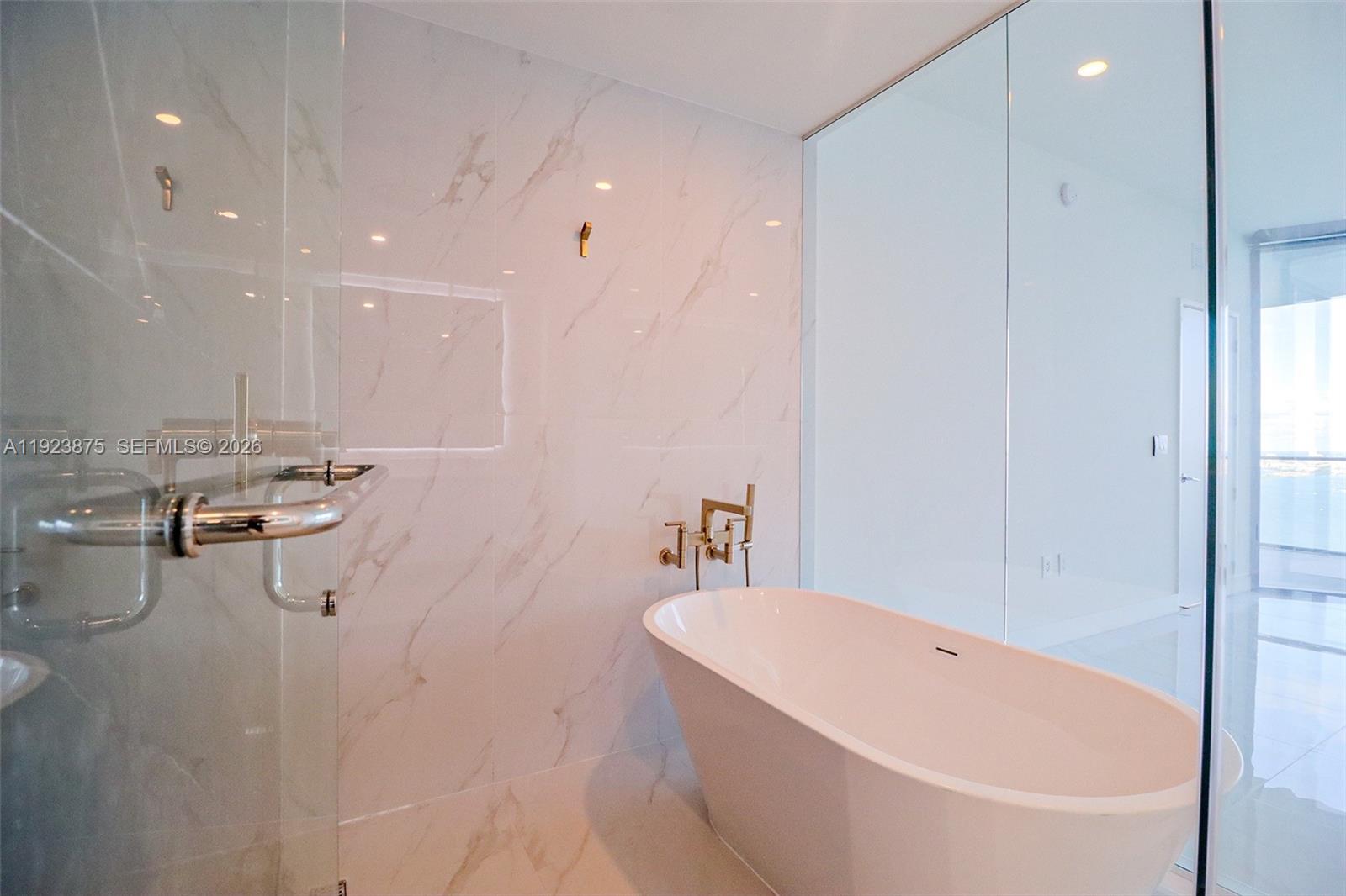 Aria Reserve Miami - Residential