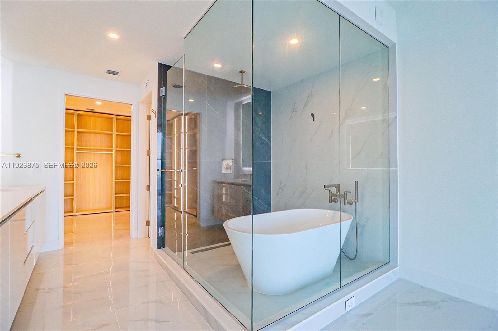 Aria Reserve Miami - Residential