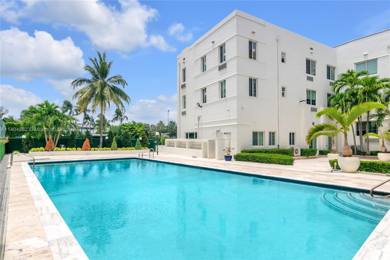 Rental Property at Address Not Disclosed, Miami Beach, Miami-Dade County, Florida - Bathrooms: 1  - $2,400 MO.