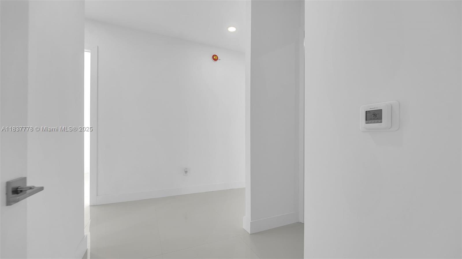 GRIFFING SILVER PALM - Residential