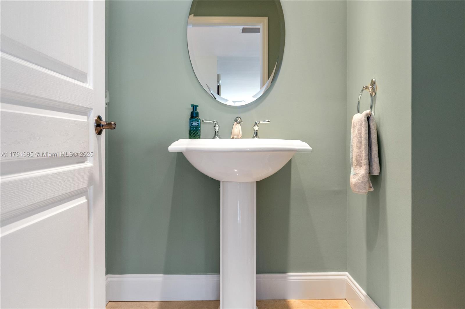 SONATA BEACH CLUB CONDO - Residential Lease