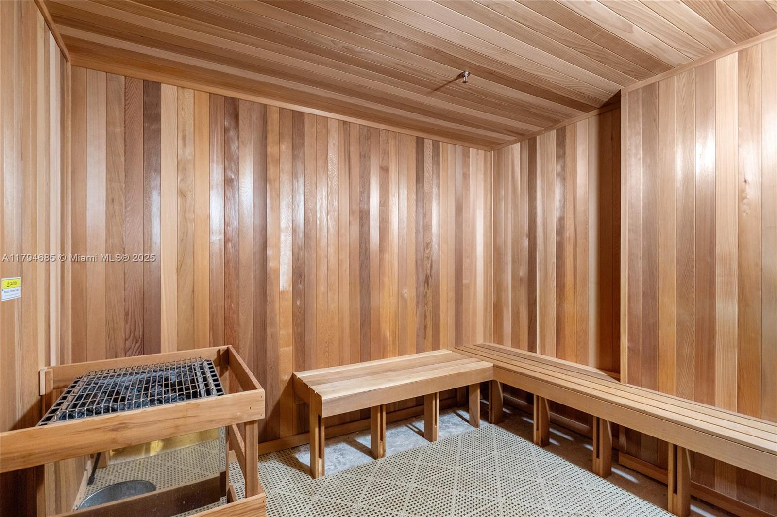 SONATA BEACH CLUB CONDO - Residential Lease