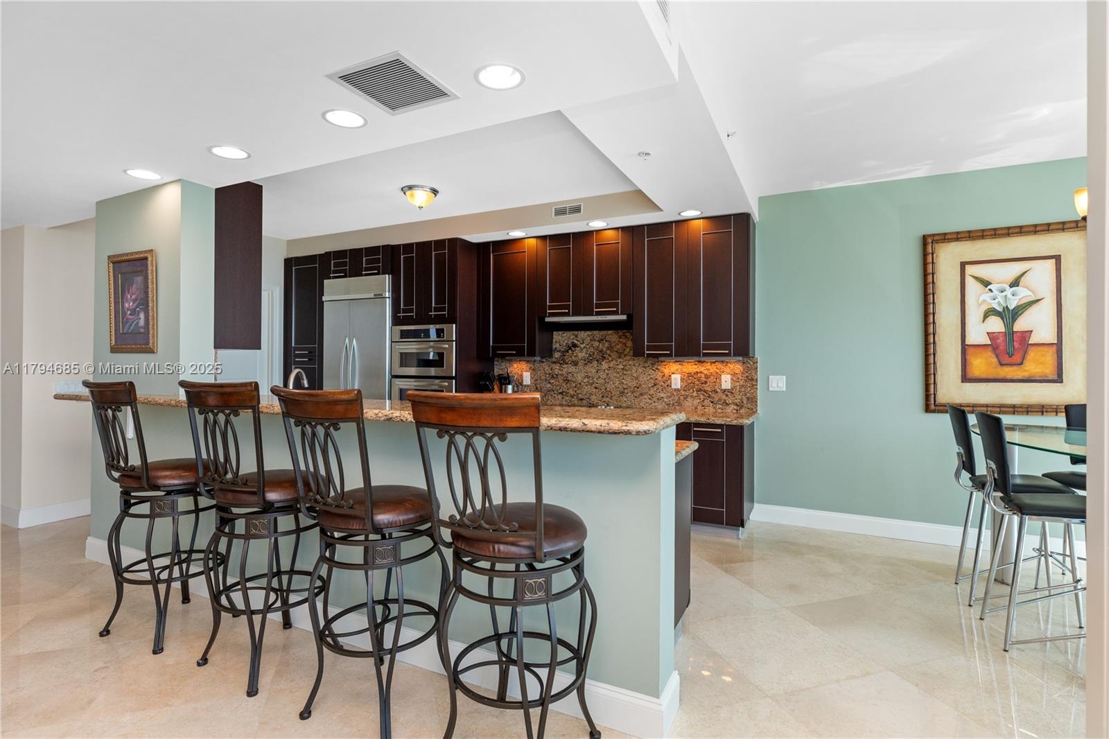 SONATA BEACH CLUB CONDO - Residential Lease