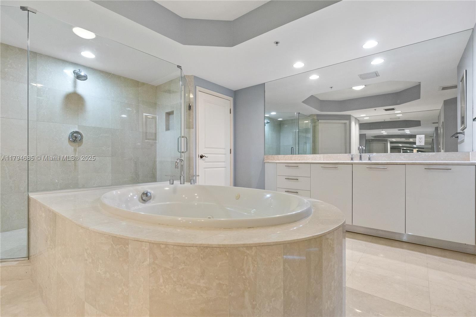 SONATA BEACH CLUB CONDO - Residential Lease