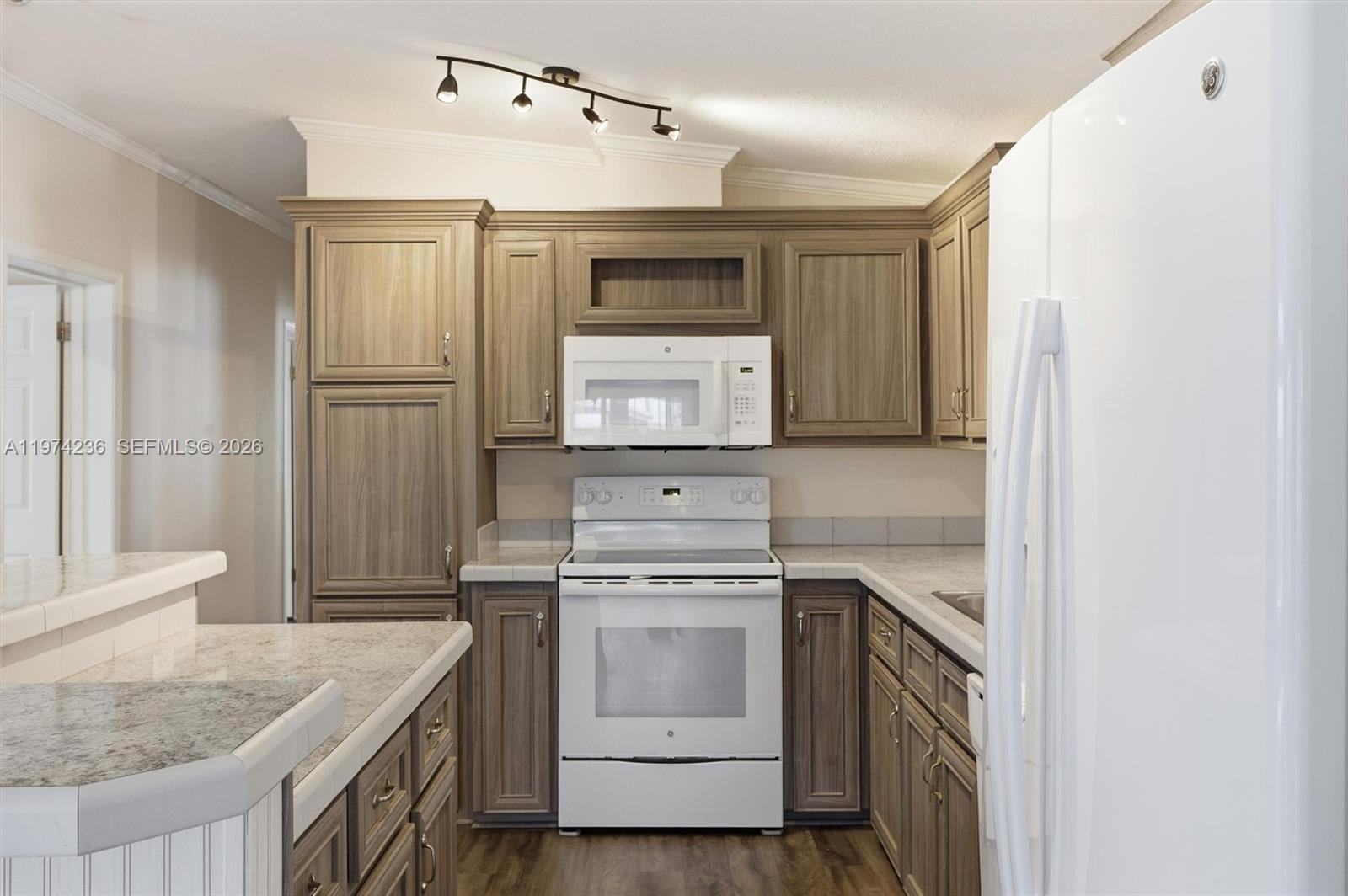 PARK CITY SEC 3 - Residential