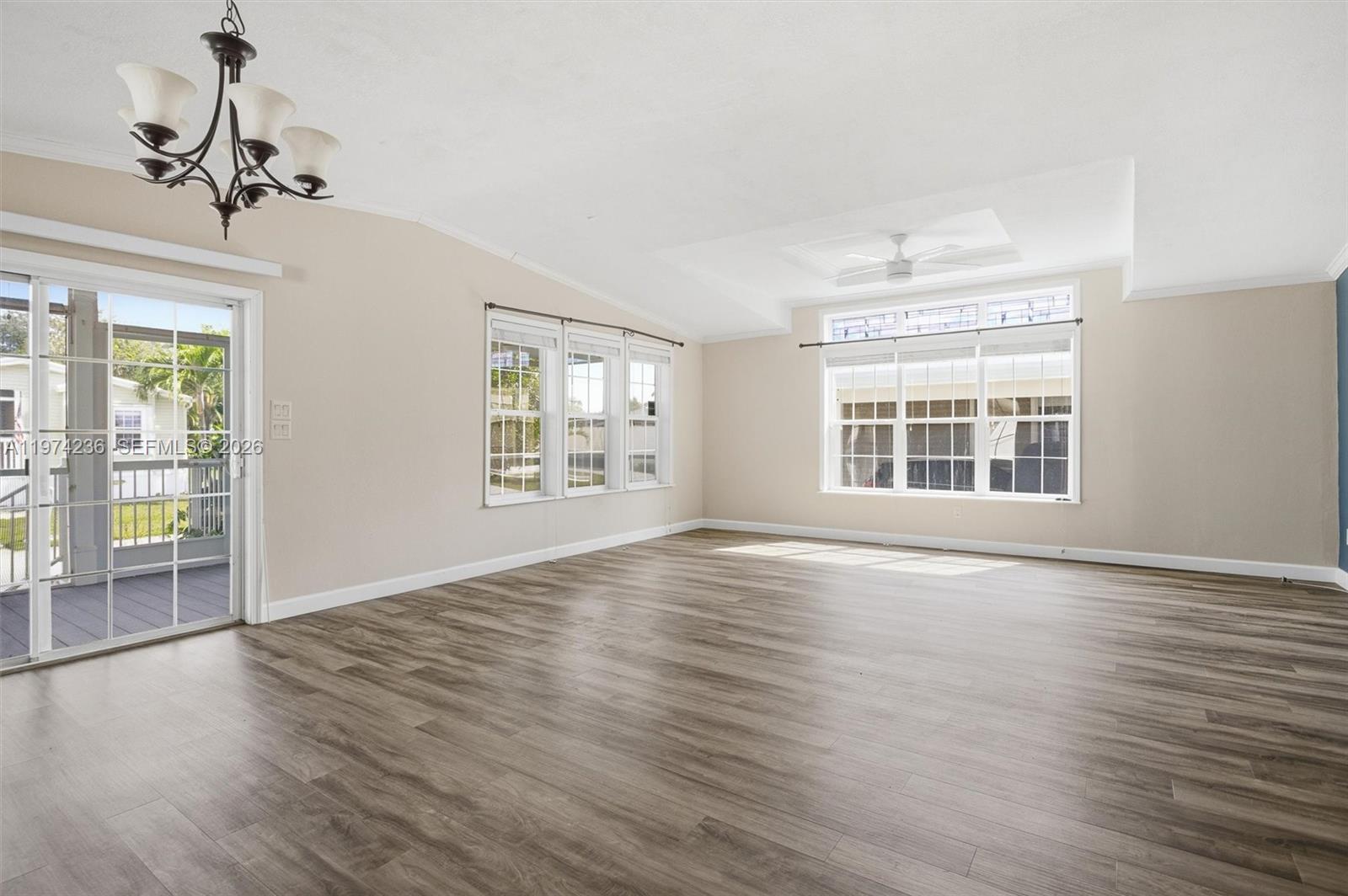 PARK CITY SEC 3 - Residential