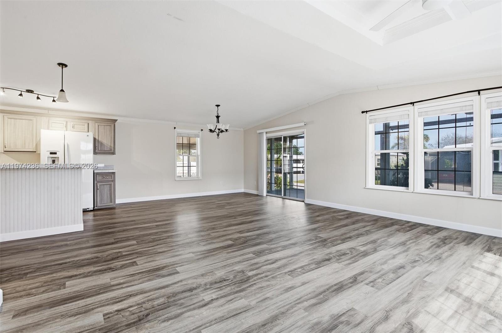 PARK CITY SEC 3 - Residential