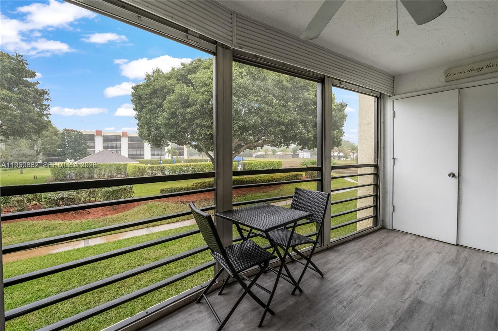 PINES OF BOCA BARWOOD CON - Residential