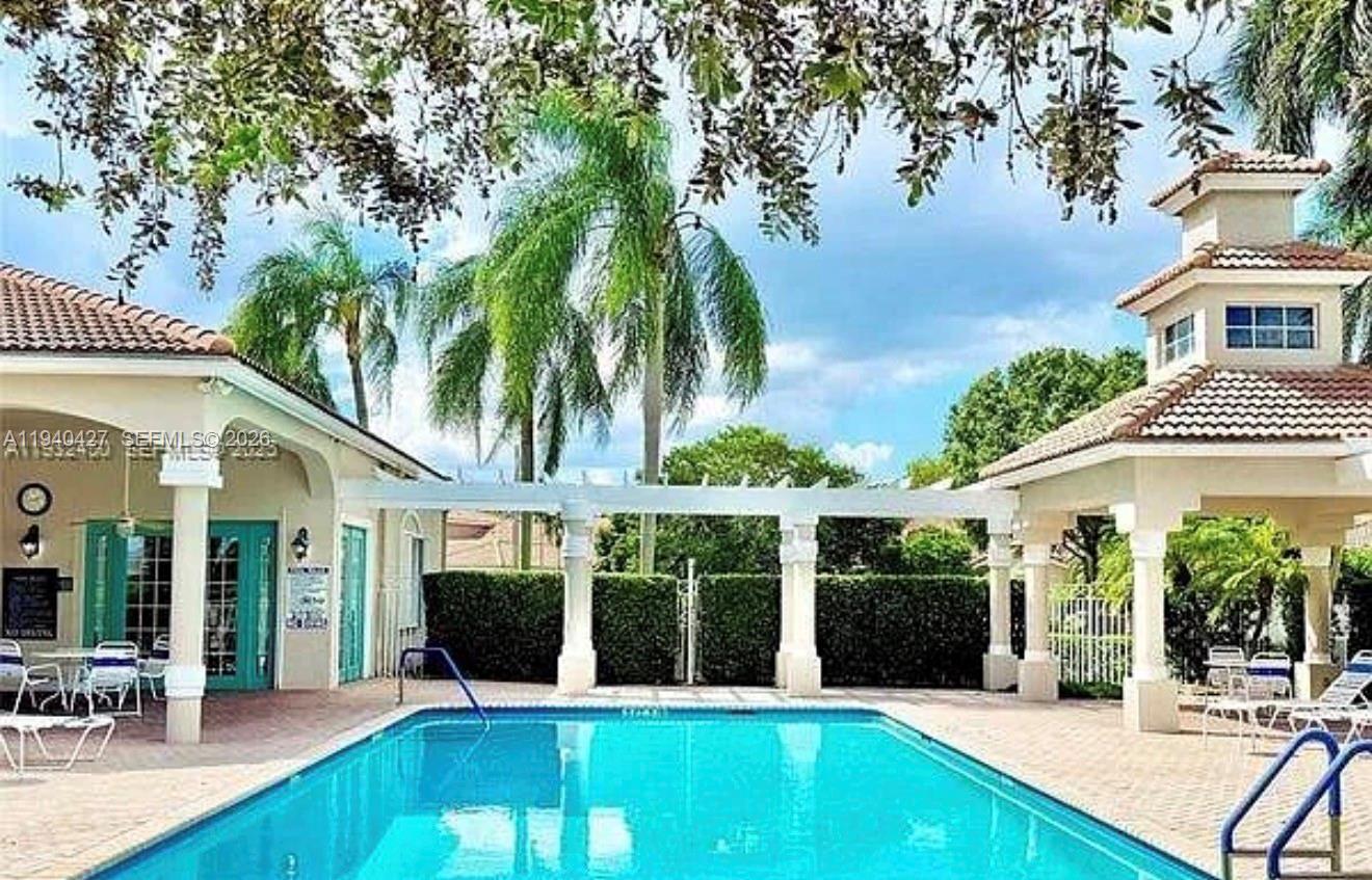 REGENCY HOMES AT SUNRISE - Residential Lease