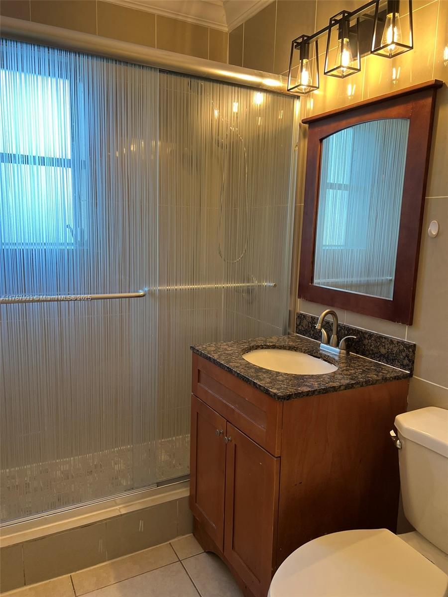 ASCOT PARK - Residential Lease