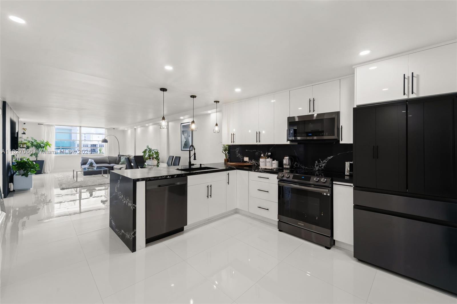 1050 93rd St 7H