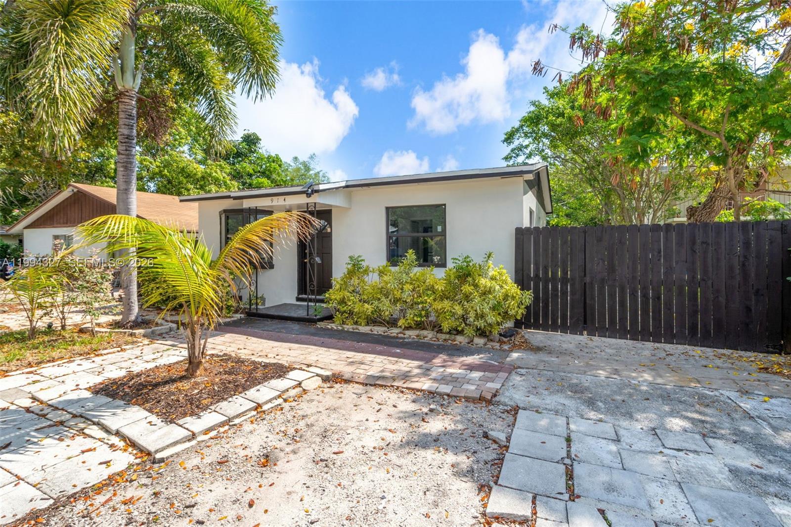 LAKE WORTH TOWN OF ADD 1 - Residential