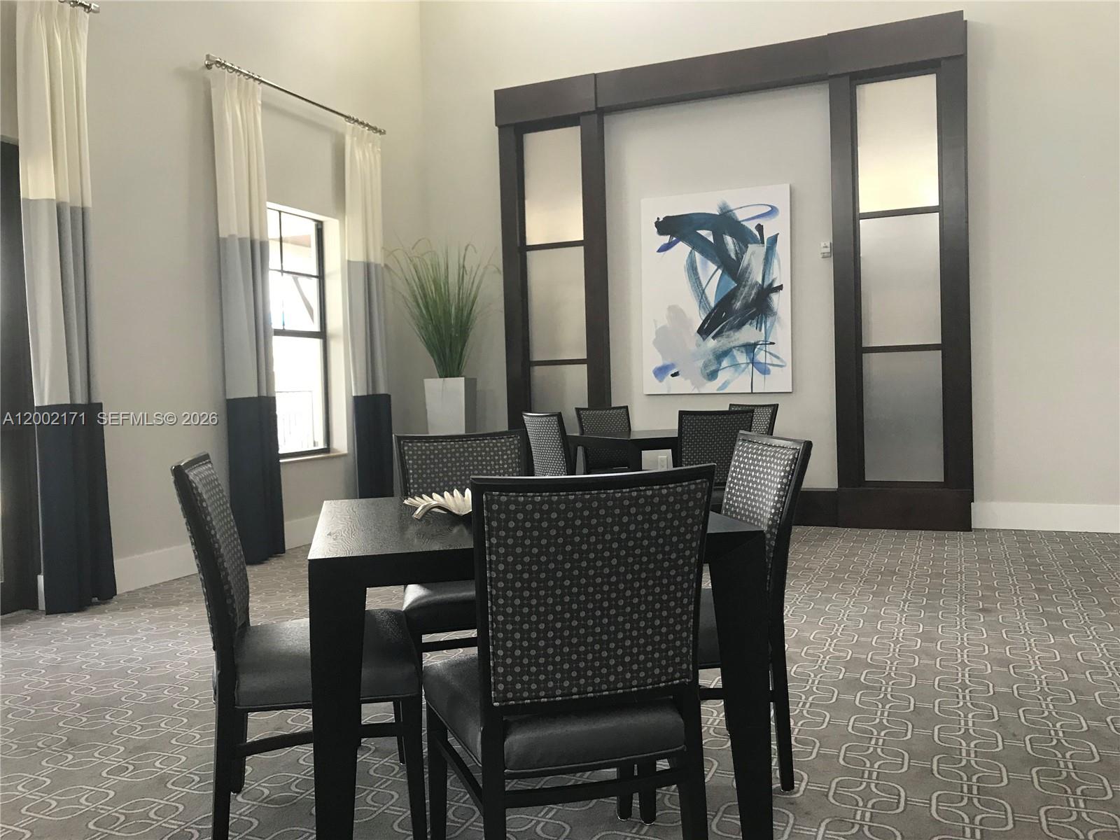 KENDALL COMMONS TOWNHOMES - Residential Lease