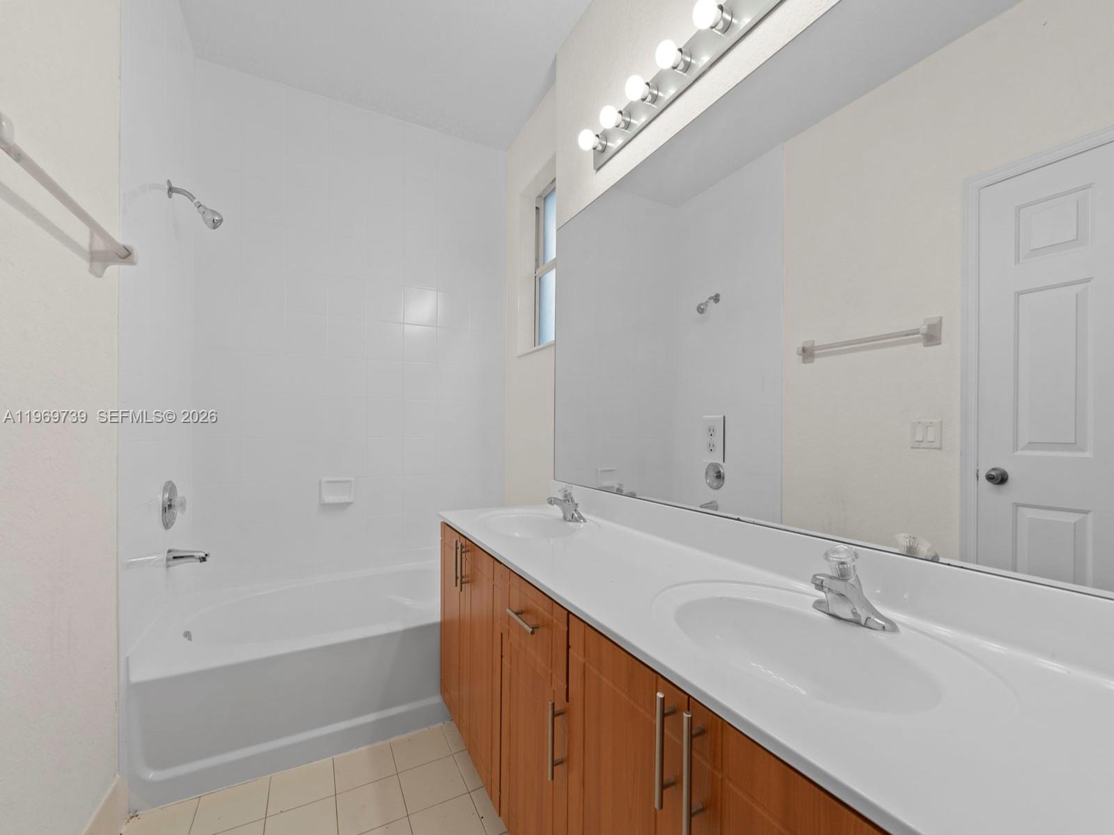 KEYS GARDEN - Residential