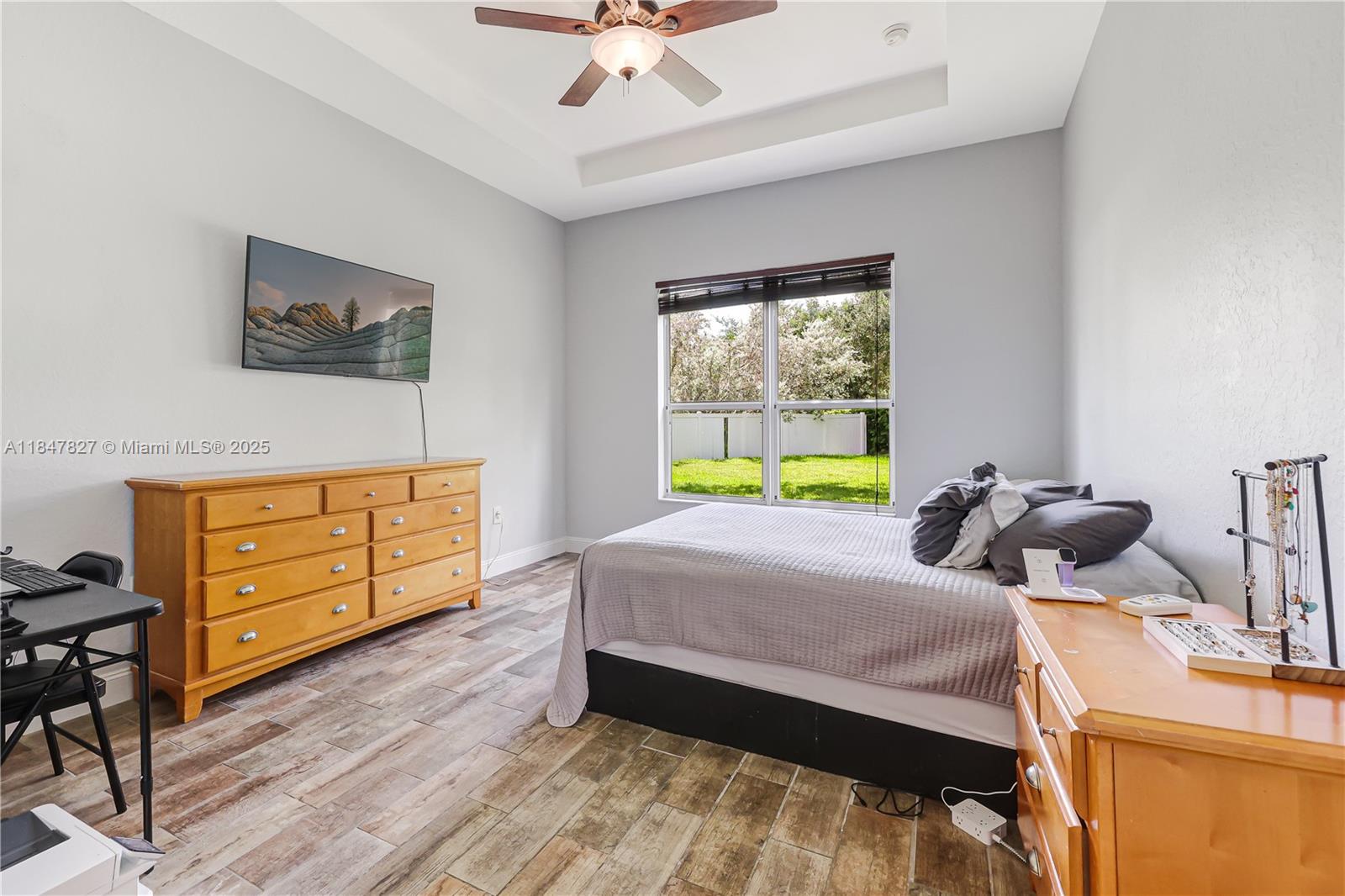 PORTOFINO PALMS - Residential