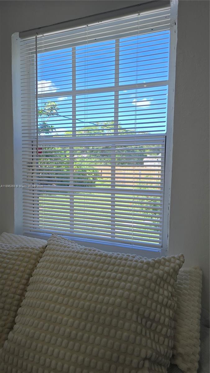ALDEN MANOR - Residential Lease