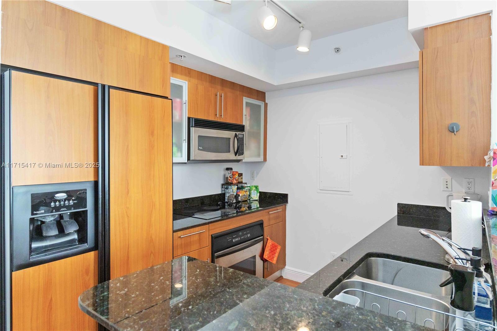 335 S Biscayne Blvd 2103