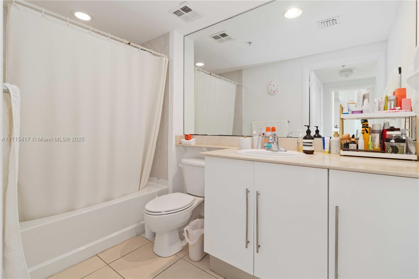 ONE MIAMI EAST CONDO - Residential