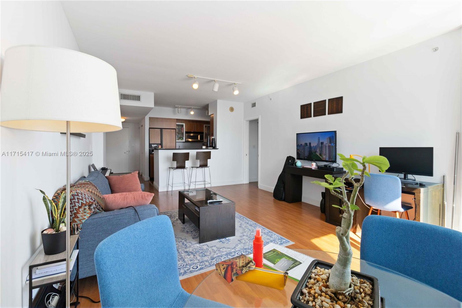 ONE MIAMI EAST CONDO - Residential