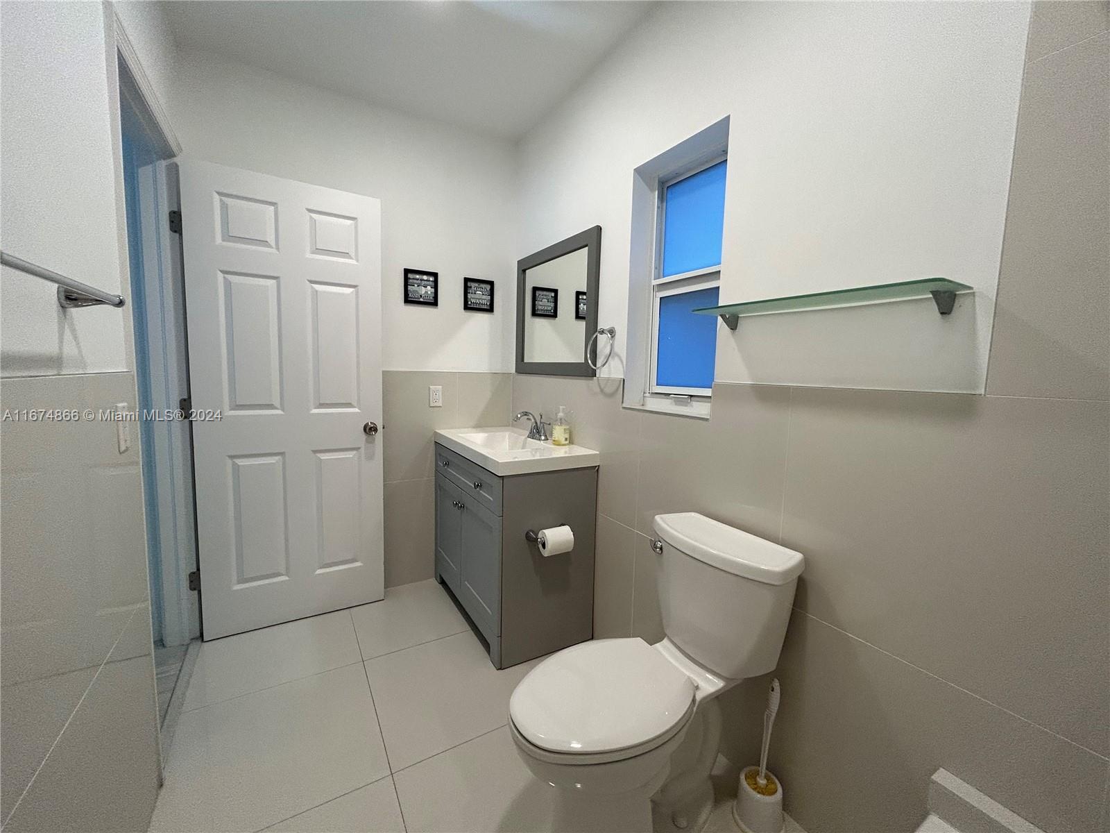 DIXIE HIGHWAY TRACK - Residential Income