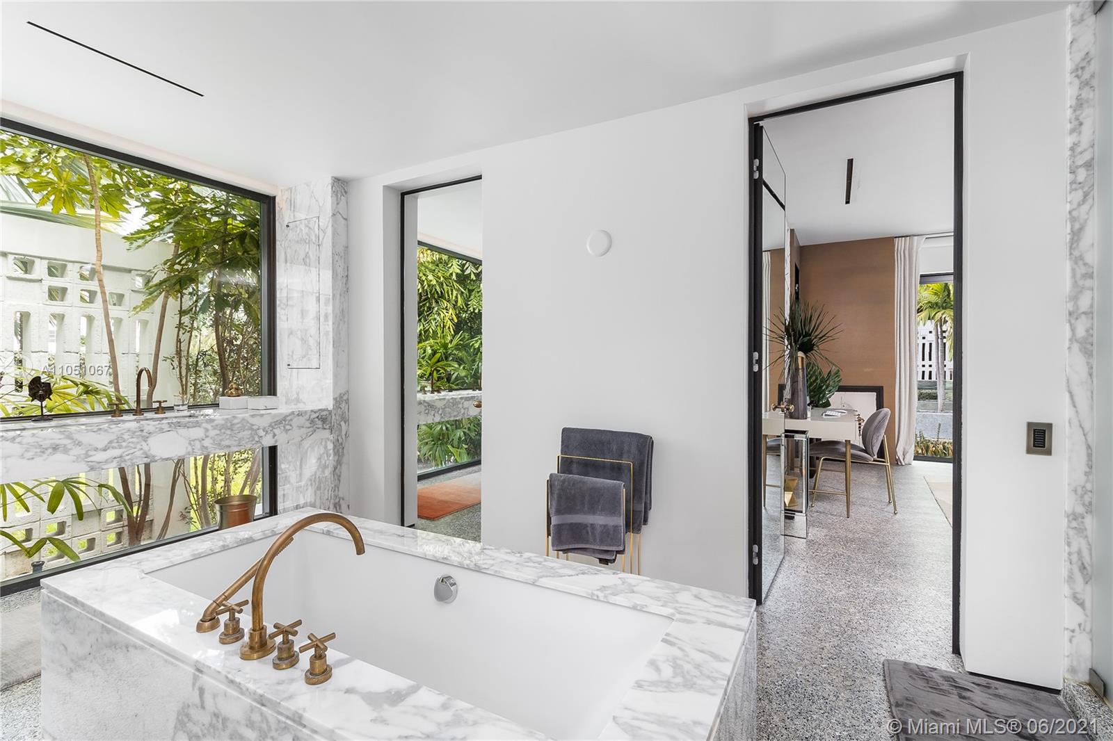 FLAMINGO TERRACE SUB - Residential