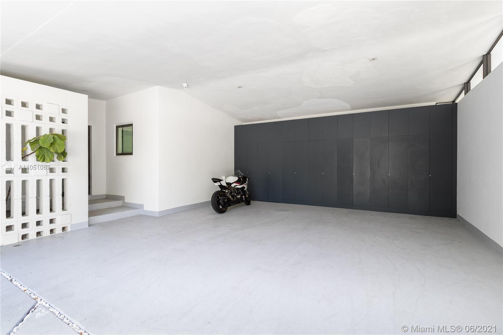 FLAMINGO TERRACE SUB - Residential