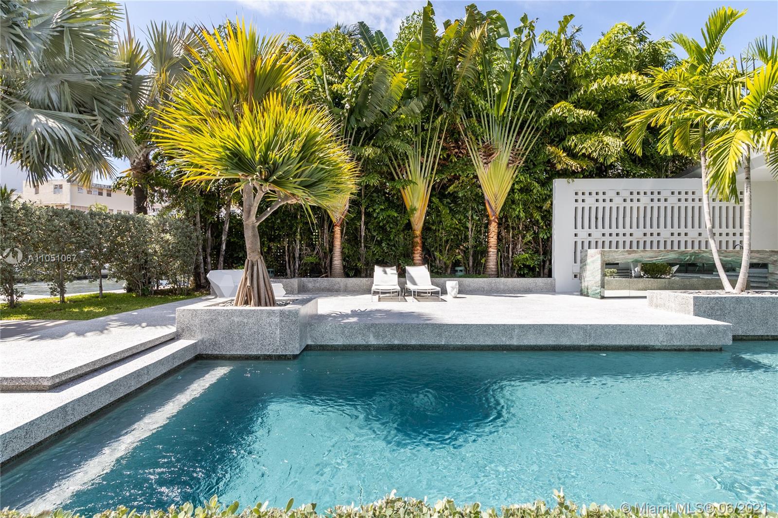 FLAMINGO TERRACE SUB - Residential