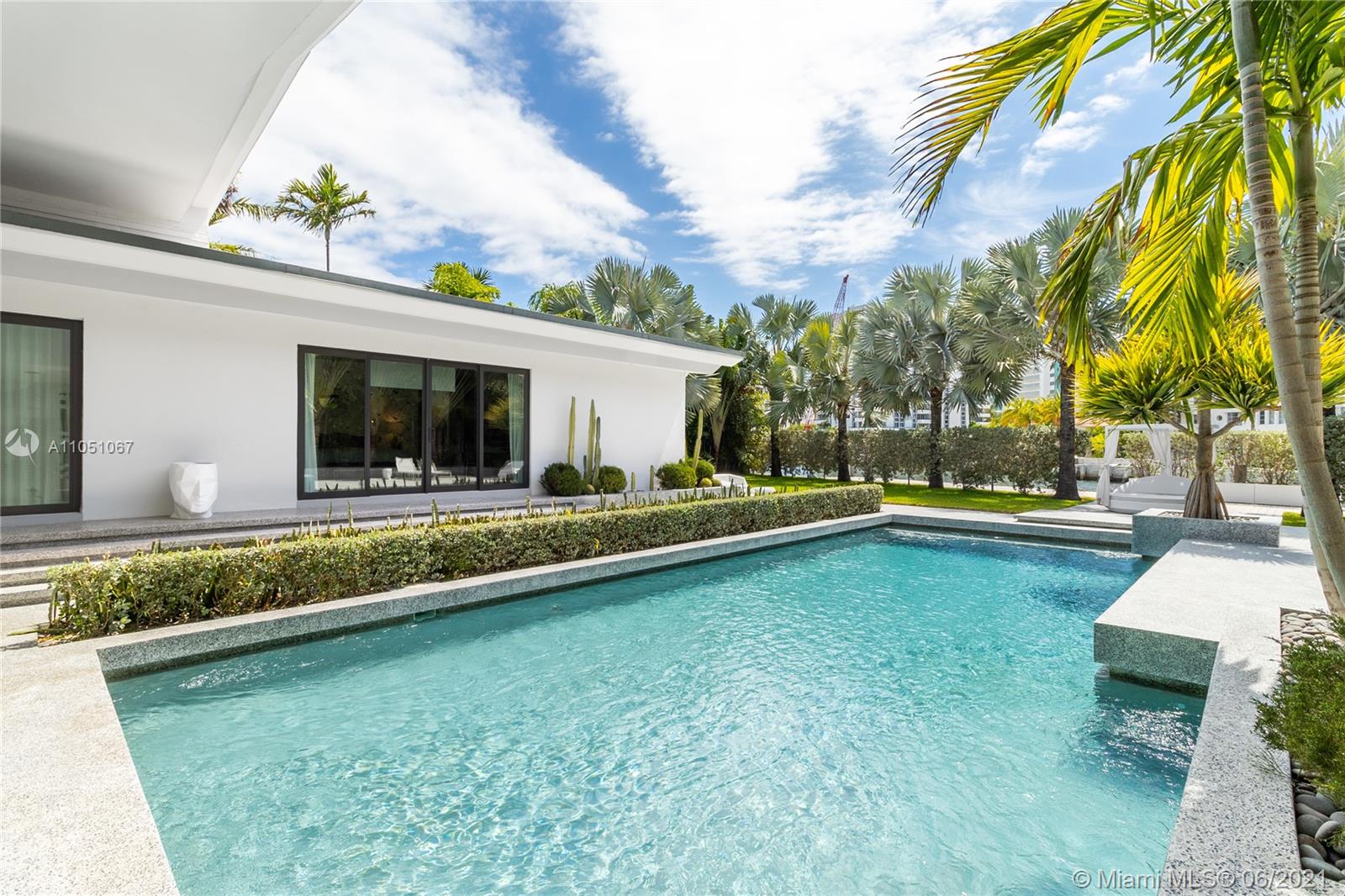 FLAMINGO TERRACE SUB - Residential