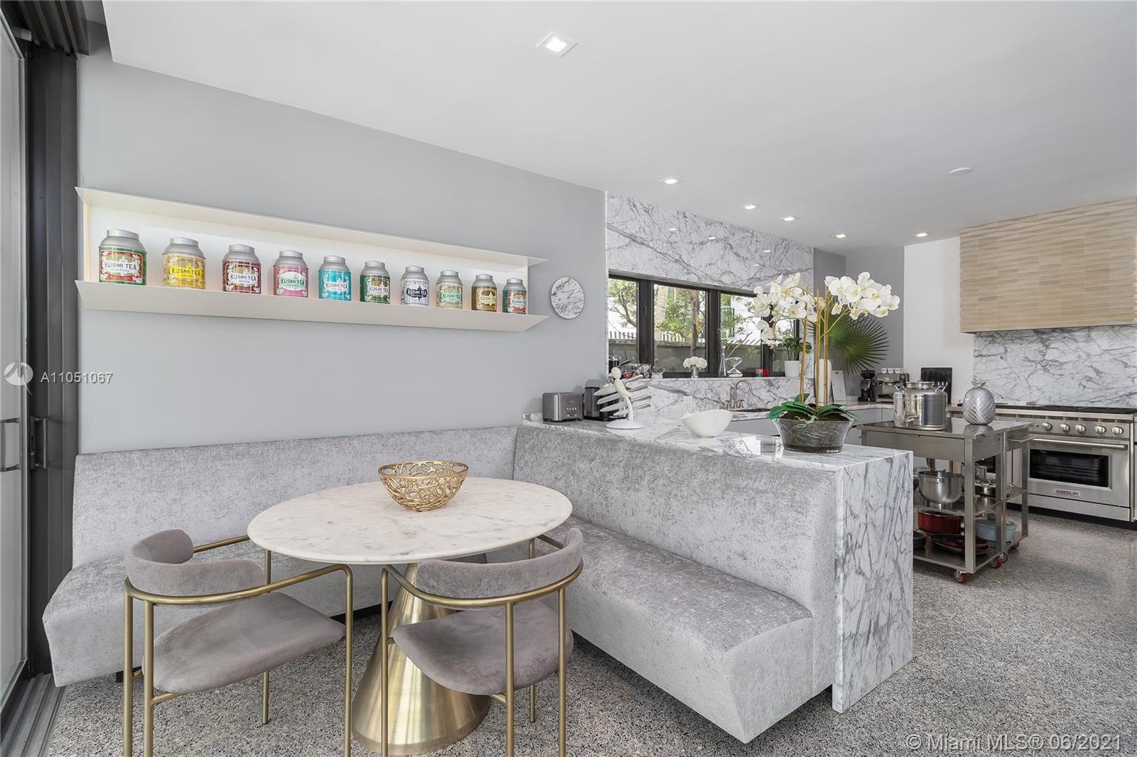 FLAMINGO TERRACE SUB - Residential