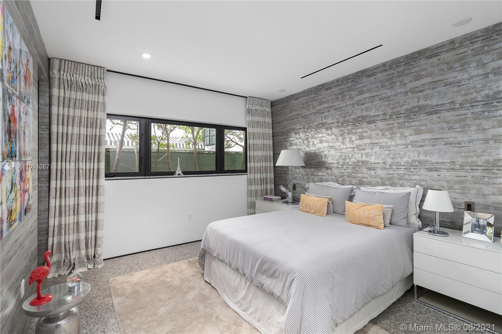 FLAMINGO TERRACE SUB - Residential