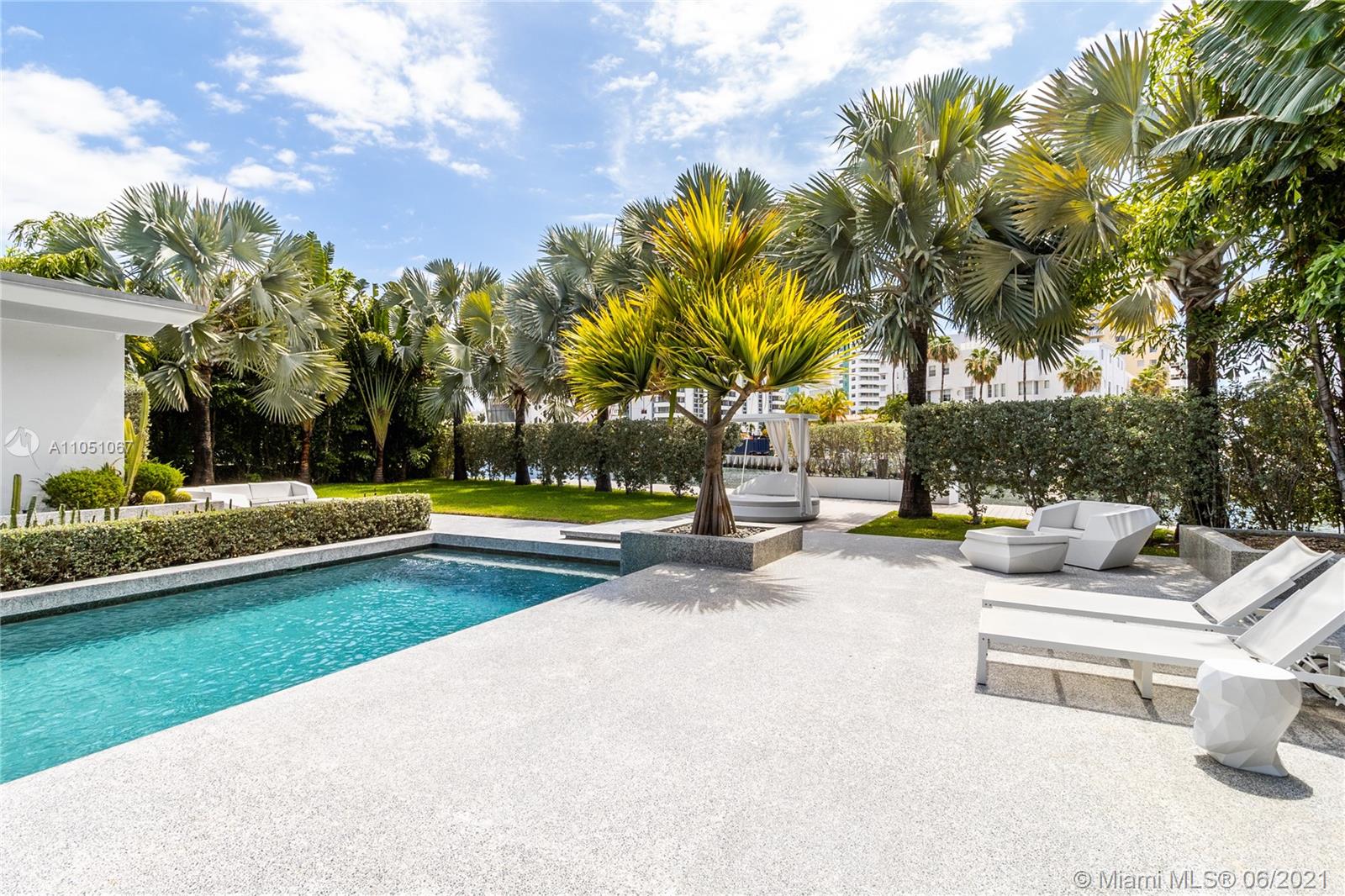 FLAMINGO TERRACE SUB - Residential