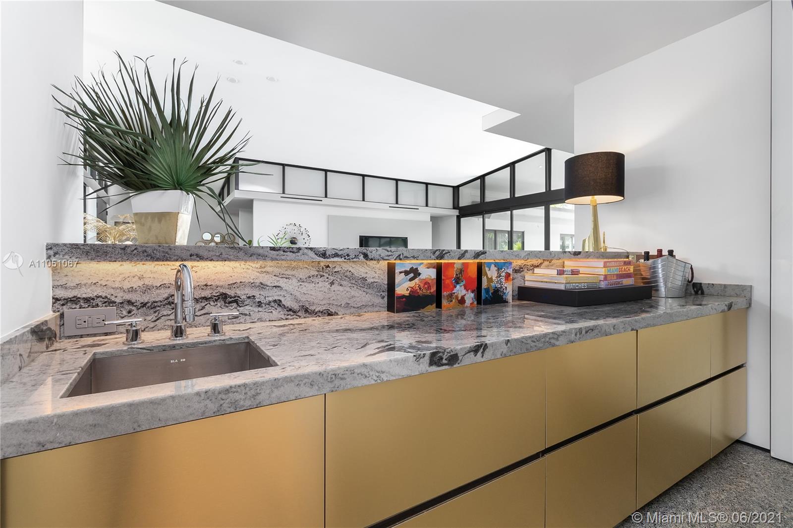 FLAMINGO TERRACE SUB - Residential