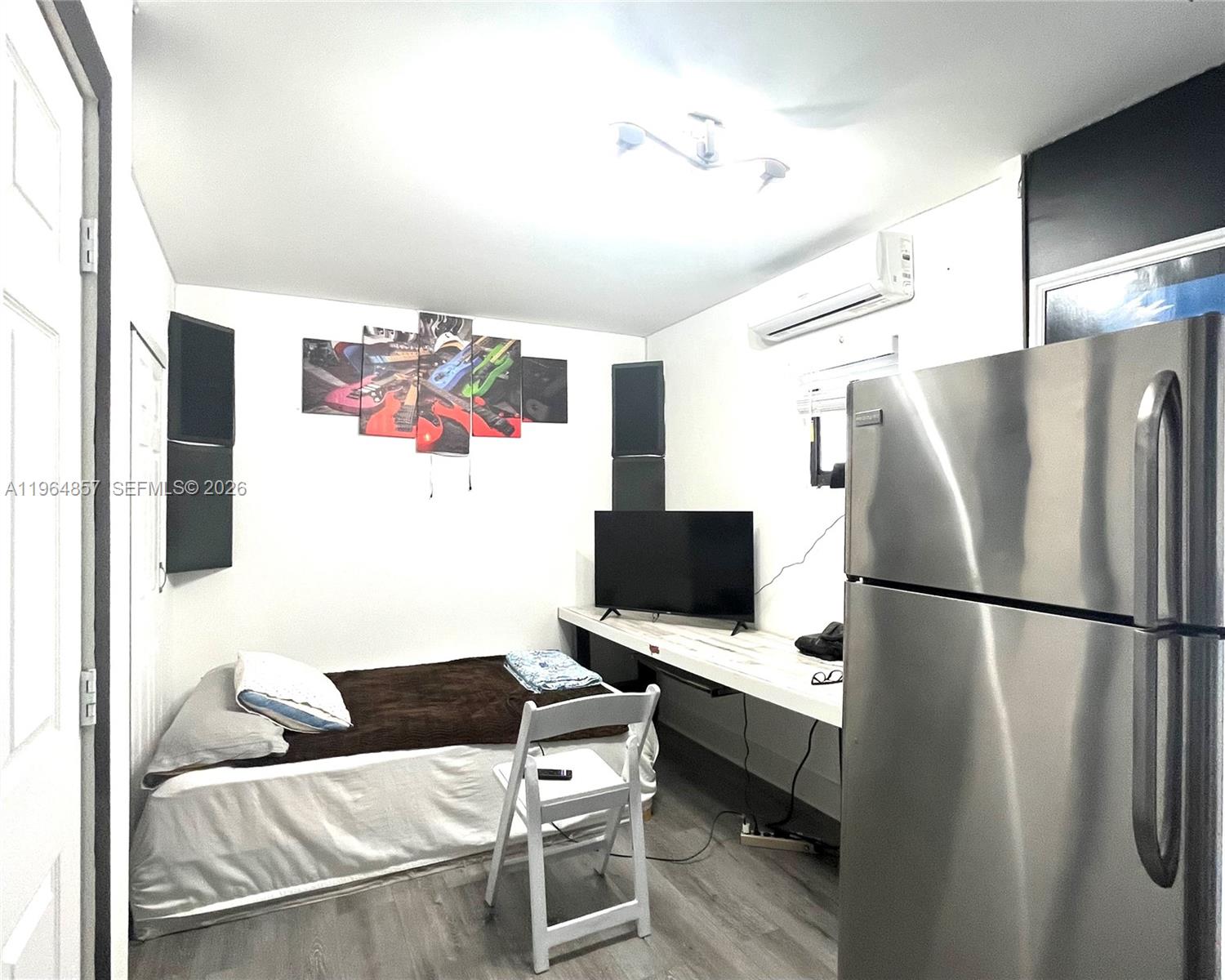 EUREKA MANOR SEC 2 - Residential