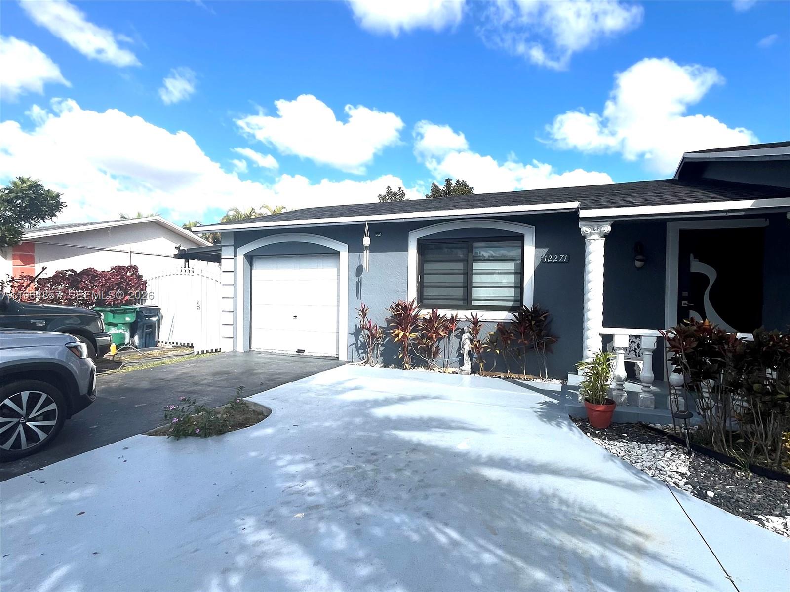 EUREKA MANOR SEC 2 - Residential