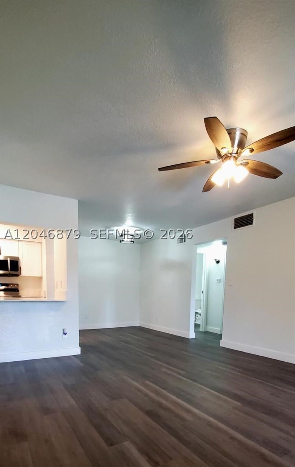 Photo of 927 Riverside Dr #324, Coral Springs, FL 33071 (MLS # A12046879)