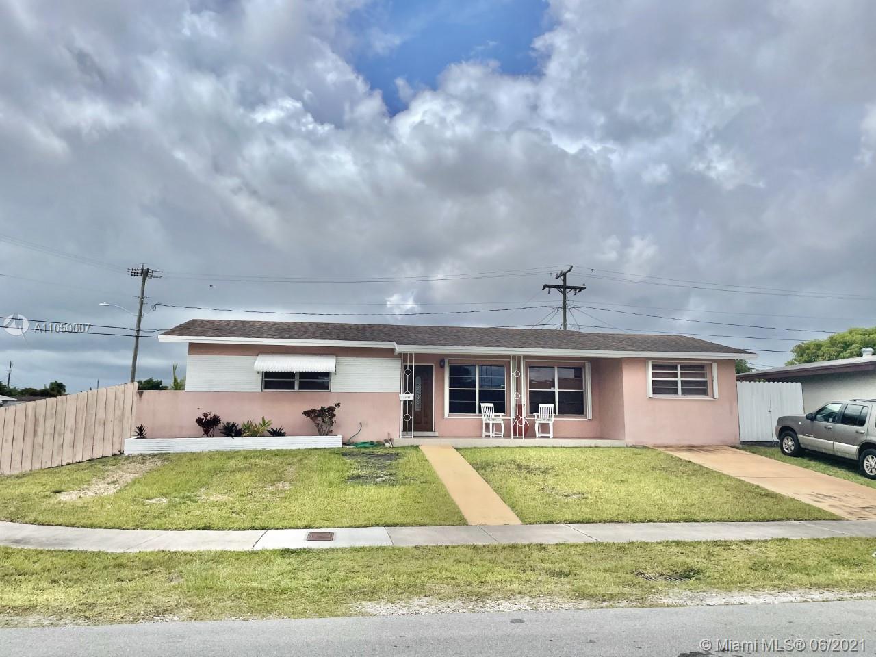 SO MIAMI HEIGHTS MANOR - Residential