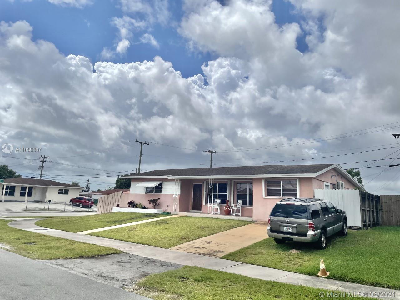 SO MIAMI HEIGHTS MANOR - Residential