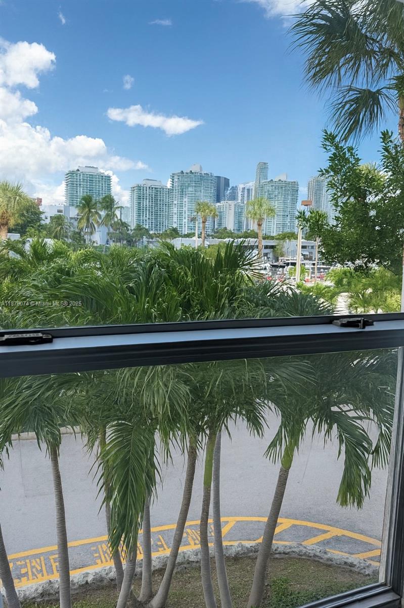 COASTAL TOWERS CONDO - Residential Lease